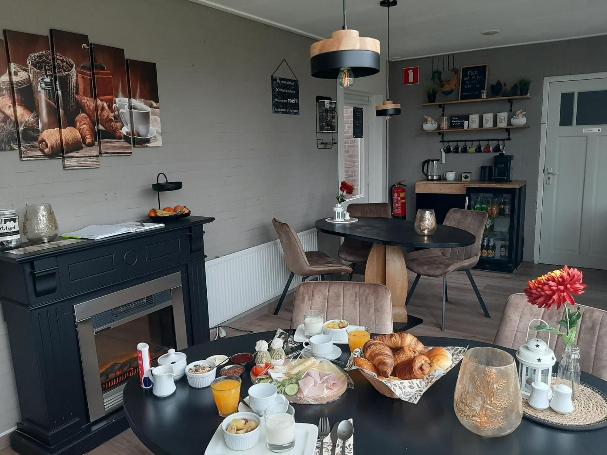 B&B De Wensput 德摩尔 外观 照片